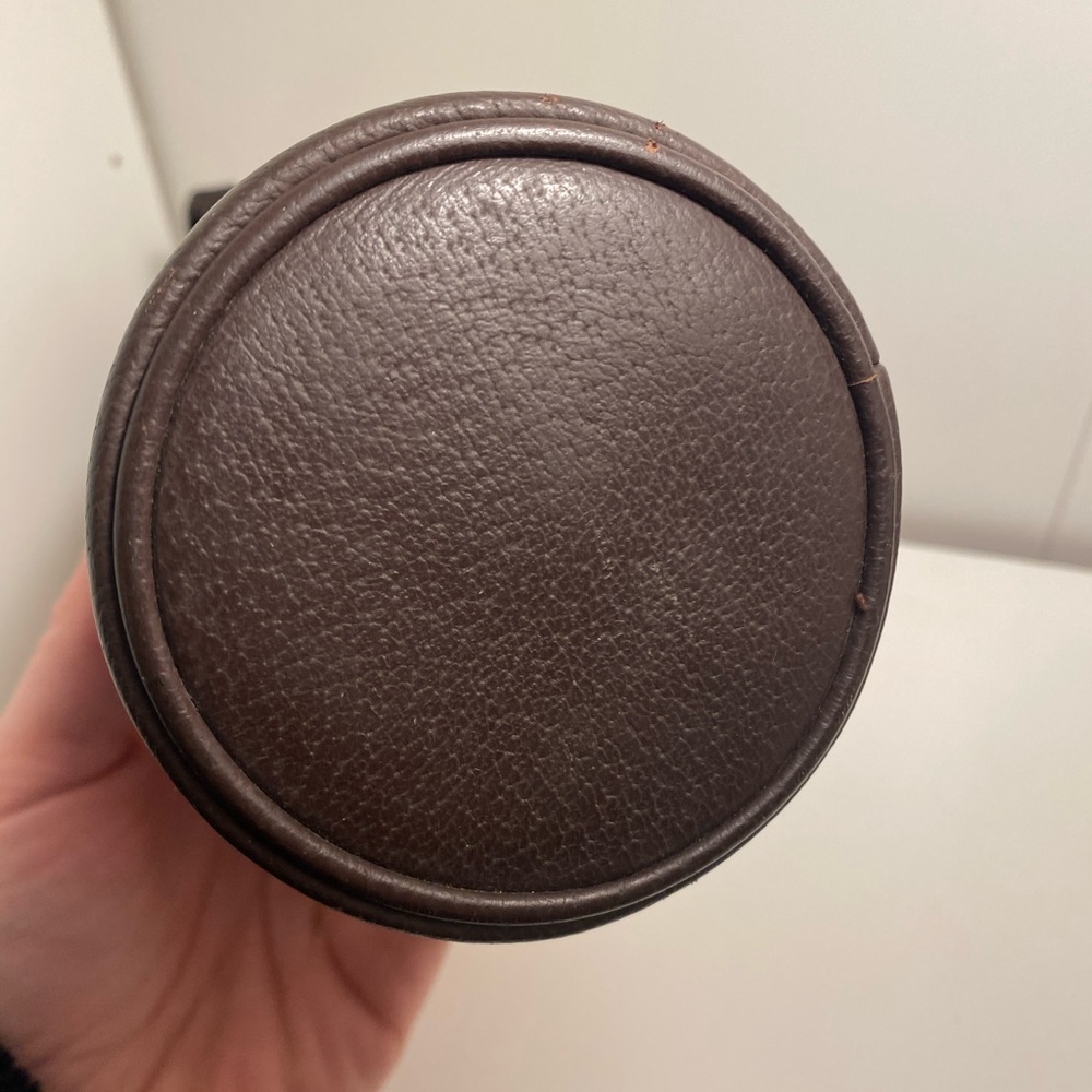 SOLD Gucci Water Bottle Holder - Picture 11 of 11